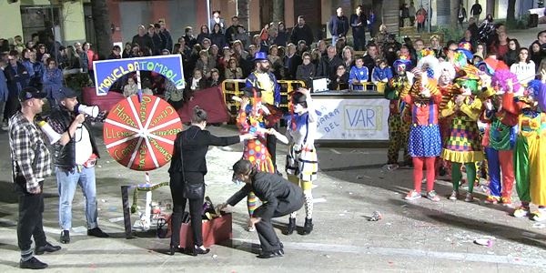 FALLES 2019 - Cavalcada Ninot - Falla Avda. Sta. Maria del Puig