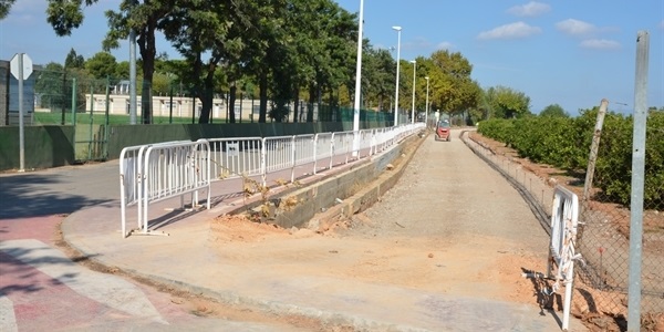 Avancen les obres d'adequació del carril bici a l'anell verd metropolità